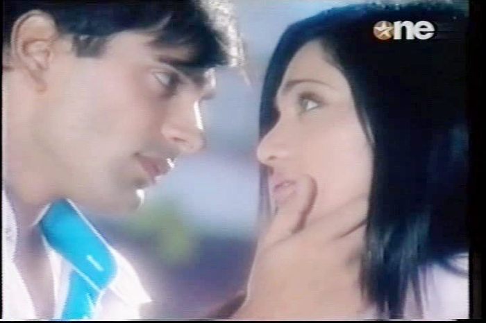 270680_128662357215153_100002141692772_218134_3445158_n - xxKaran Singh Grover si Shilpa Anandxx