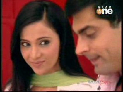 284580_136787319735990_100002141692772_247874_7576275_n - xxKaran Singh Grover si Shilpa Anandxx