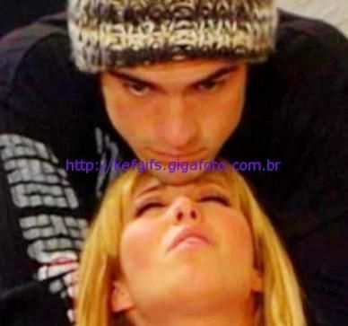 15987698 - 00Any poze supeeerbe cu idolul meu
