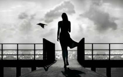 419465-1280x800-Girl-Crow