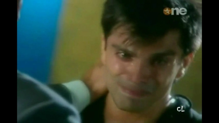 46 - DILL MILL GAYYE AMMY LOOKZ VERY SAD