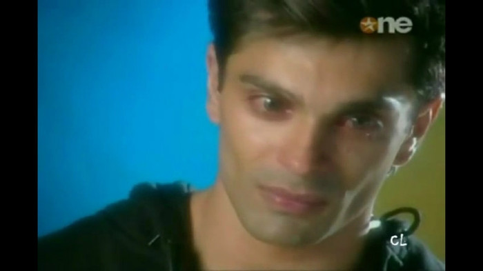 54 - DILL MILL GAYYE AMMY LOOKZ VERY SAD