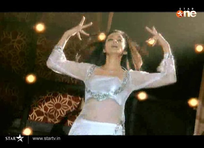 38 - DILL MILL GAYYE KaSh As ArSh Re-Creation Room Shilpa Dances Kapz