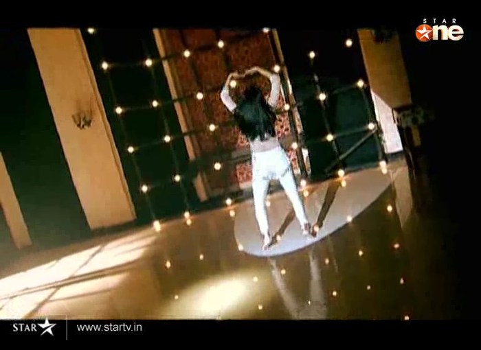 75 - DILL MILL GAYYE KaSh As ArSh Re-Creation Room Shilpa Dances Kapz