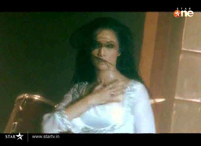 95 - DILL MILL GAYYE KaSh As ArSh Re-Creation Room Shilpa Dances Kapz