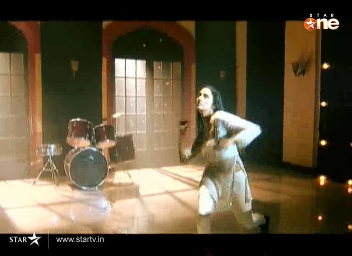 104 - DILL MILL GAYYE KaSh As ArSh Re-Creation Room Shilpa Dances Kapz