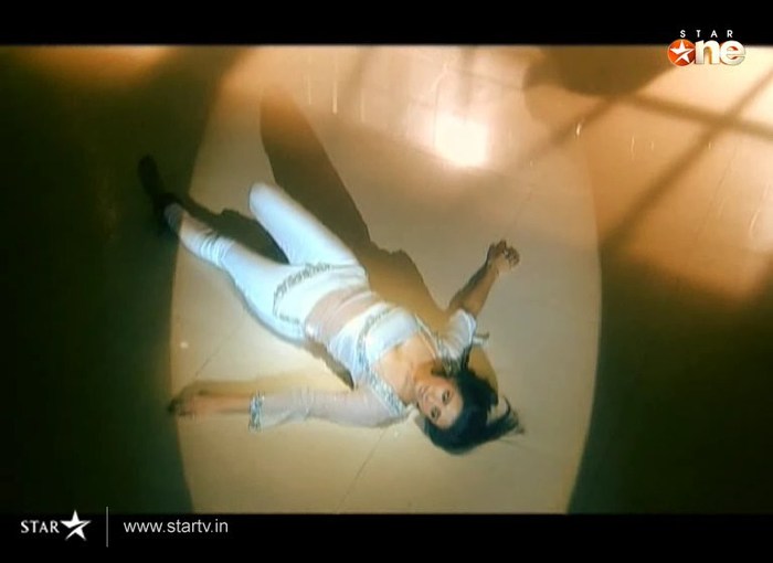 123 - DILL MILL GAYYE KaSh As ArSh Re-Creation Room Shilpa Dances Kapz
