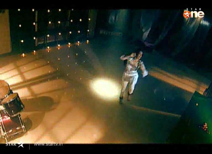 142 - DILL MILL GAYYE KaSh As ArSh Re-Creation Room Shilpa Dances Kapz
