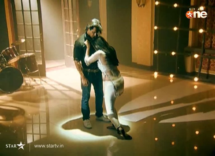 229 - DILL MILL GAYYE KaSh As ArSh Re-Creation Room Shilpa Dances Kapz