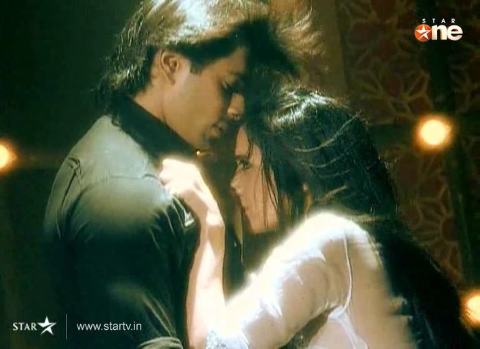 233 - DILL MILL GAYYE KaSh As ArSh Re-Creation Room Shilpa Dances Kapz
