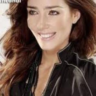 images (6) - Paola Krum