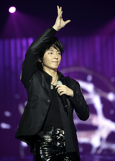 490411 - a---lee jung ki---a
