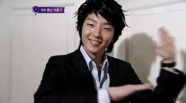 ea3eb5fdb243b2c326eb556 - a---lee jung ki---a
