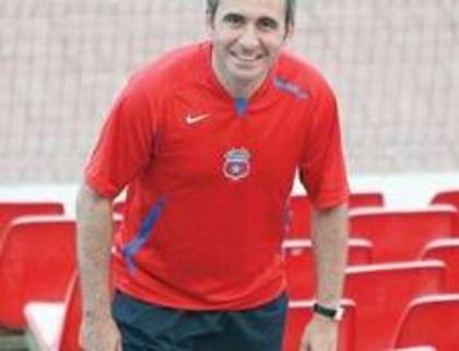 Hagi-a-refuzat-Steaua--Protasov-si-Zenga--inca--in-carti-