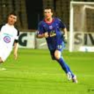 images (15) - fan steaua bucuresti