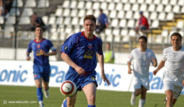 resize (9) - fan steaua bucuresti