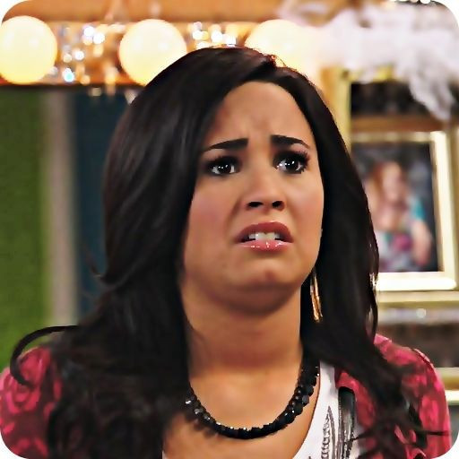 Chris...ce cauti aici? Si de unde stii unde locuiesc?