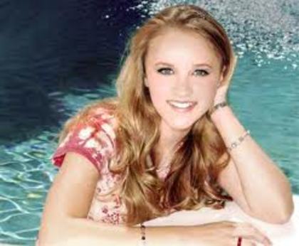 Emily Osment; picture
