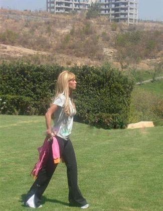 ANAHI-19_400872_404560_405412 - 00Any 4