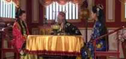  - 1 S-a terminat Kim suro