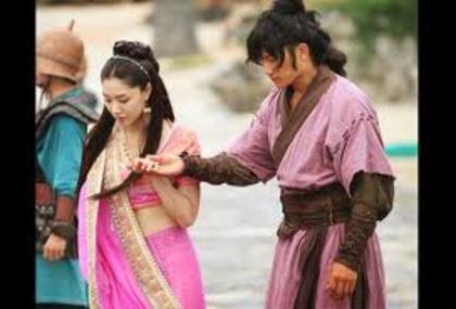 Suro (32) - 1 S-a terminat Kim suro