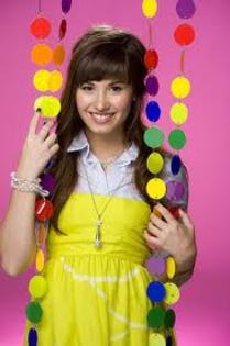 demi multicolora - Demi Lovato