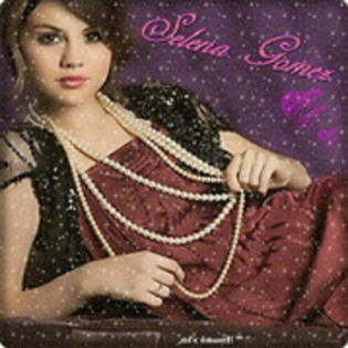 37100241_SLNNXPEGR - la multi ani selena gomez