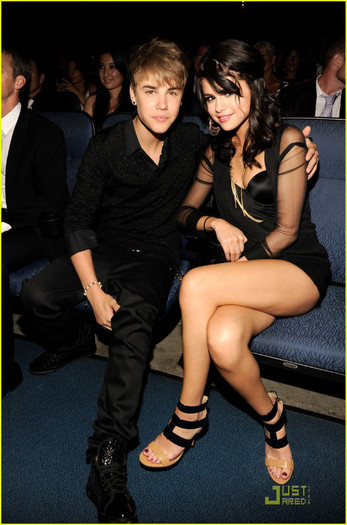 justin-bieber-selena-gomez-espys-03