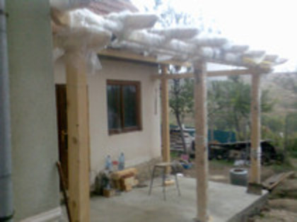 PERGOLA IN CONSTRUCTIE