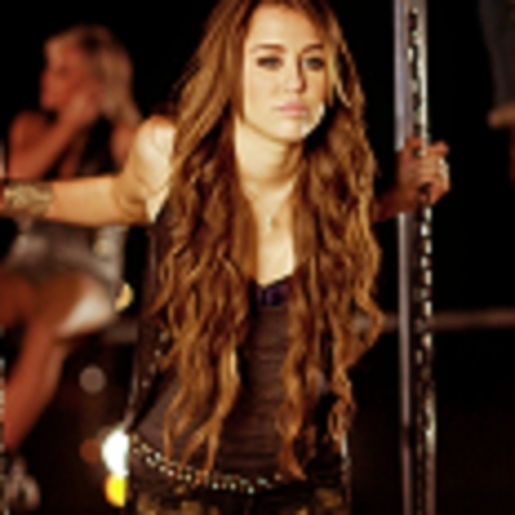 Miley Cyrus (1)