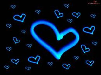  - inimi albastre