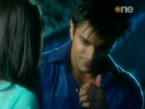 3 (25) - DILL MILL GAYYE KaSh As Arsh Pehli Mulaqaat