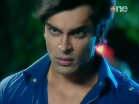 4 (24) - DILL MILL GAYYE KaSh As Arsh Pehli Mulaqaat