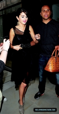 normal_selena-gomez-003 - 07-05-11  Selena Gomez leaving her hotel in London