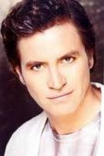 images (47) - Ricardo Velez
