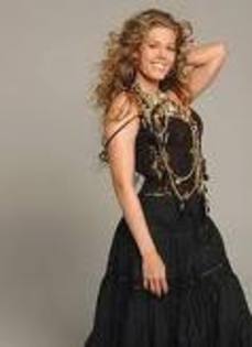images (72) - Lorna Paz