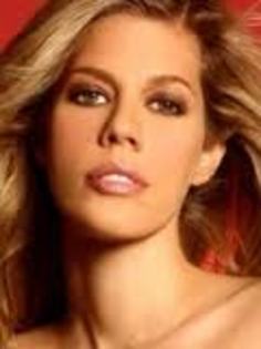 images - Lorna Paz