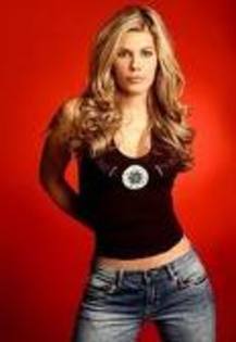 images (13) - Lorna Paz