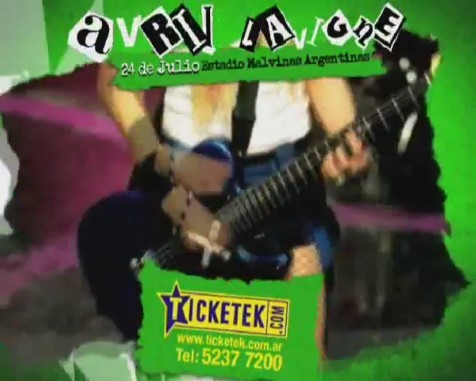 bscap0125 - Avril Lavigne en Buenos Aires 2011 - Black Star Tour commercial