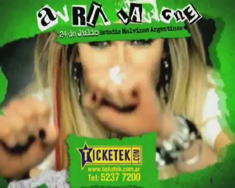 bscap0139 - Avril Lavigne en Buenos Aires 2011 - Black Star Tour commercial