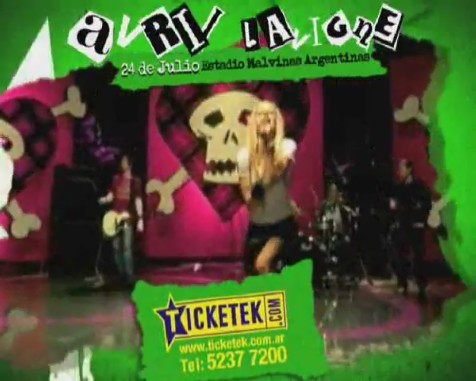 bscap0156 - Avril Lavigne en Buenos Aires 2011 - Black Star Tour commercial
