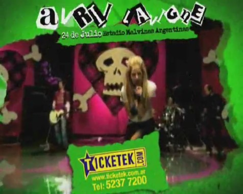 bscap0160 - Avril Lavigne en Buenos Aires 2011 - Black Star Tour commercial