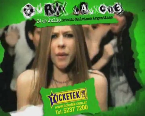 bscap0167 - Avril Lavigne en Buenos Aires 2011 - Black Star Tour commercial
