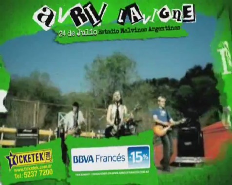 bscap0245 - Avril Lavigne en Buenos Aires 2011 - Black Star Tour commercial