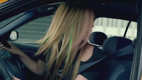 bscap0403 - Avril Lavigne - What The Hell - Caps - Part 1