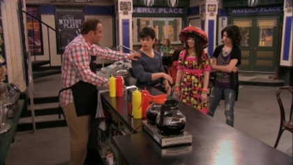 normal_011 - Wizards Of Waverly Place - Moving On - Screencaps