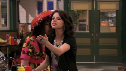 normal_017 - Wizards Of Waverly Place - Moving On - Screencaps