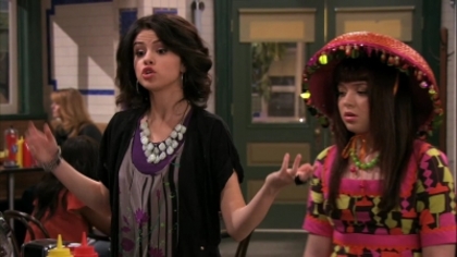 normal_018 - Wizards Of Waverly Place - Moving On - Screencaps