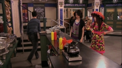 normal_022 - Wizards Of Waverly Place - Moving On - Screencaps
