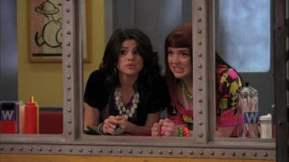 normal_104 (1) - Wizards Of Waverly Place - Moving On - Screencaps